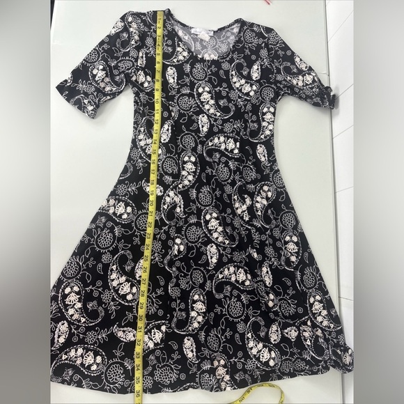 Keren Hart Women’s Sz Medium Paisley Textured A Line Mini Dress Textured - Picture 4 of 9